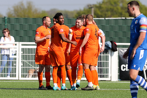 Grays Athletic v Brentwood Town - Isthmian League North division - 16th April 2022