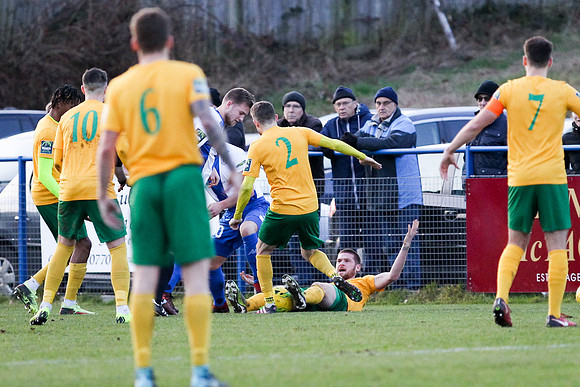 Haywards Heath Town v Horsham - Bostik League South East divisio