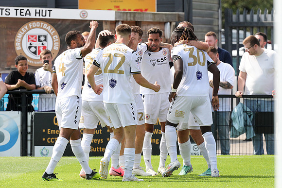 Bromley v AFC Wimbledon - League 2 - 17th August 2024