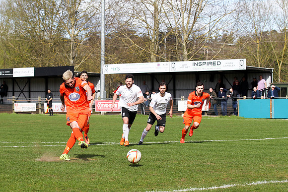 Kings Langley v Merthyr Town - Evo-Stik Southern League Premier Division - 1st April 2017