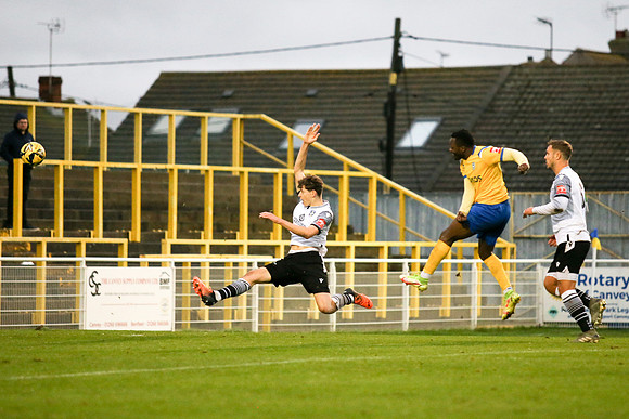 Canvey Island v Bishops Stortford - Isthmian League Premier Divi