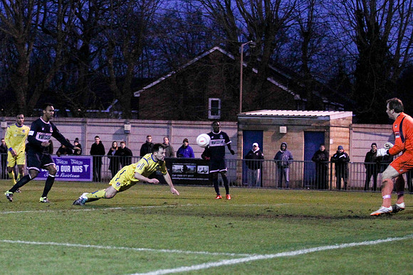 Dulwich Hamlet v Guiseley - FA Trophy - 16/01/2016
