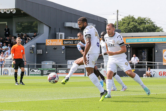 Bromley v AFC Wimbledon - League 2 - 17th August 2024