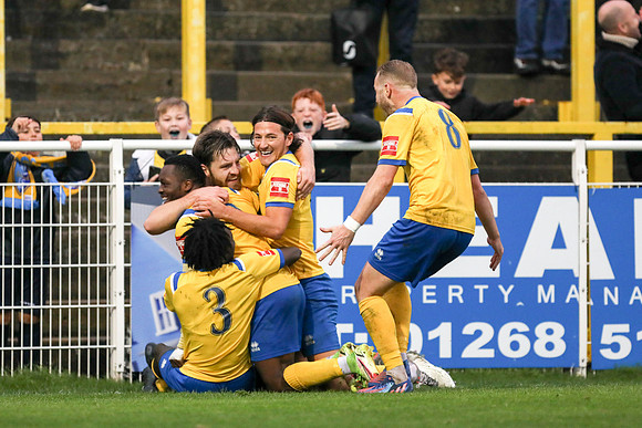 Canvey Island v Bishops Stortford - Isthmian League Premier Divi