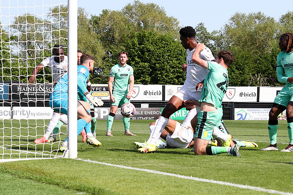 Bromley v Cheltenham - League 2 - 03-05-25