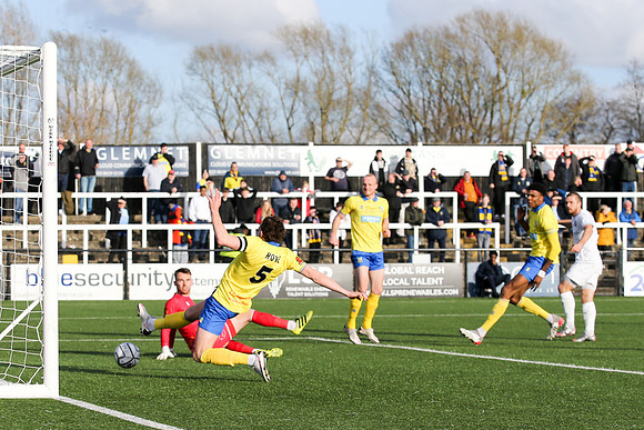 Bromley v Solihull Moors - FA Trophy QF - 12th March 2022