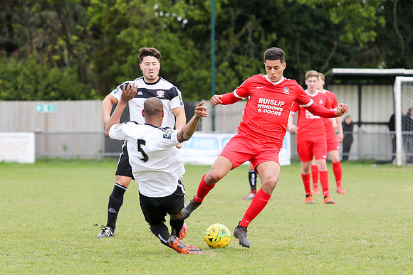 Molesey v Northwood - Bostik League South Central division - 27t