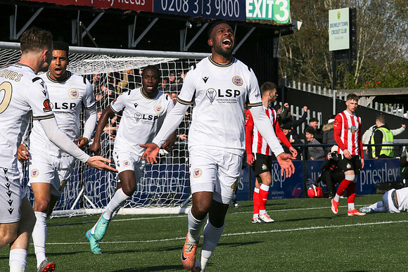 Bromley v Altrincham - Vanarama National League PO SF - 28th Apr