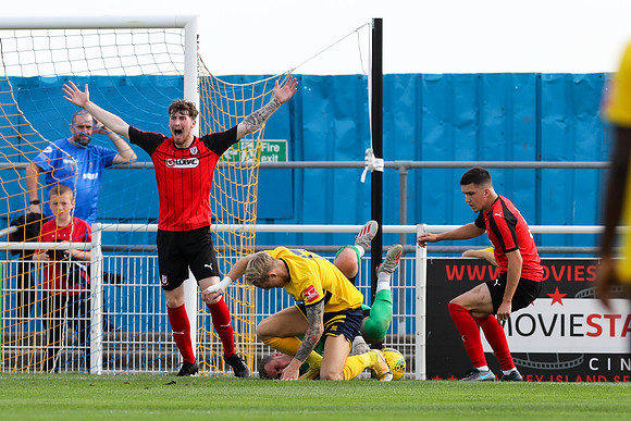 Canvey Island v Coggeshall Town - FA Trophy - 25th September 202